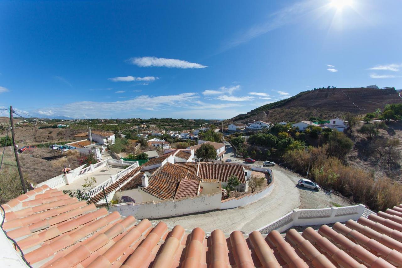 Apartamentos Rurales Santos Benajarafe Esterno foto
