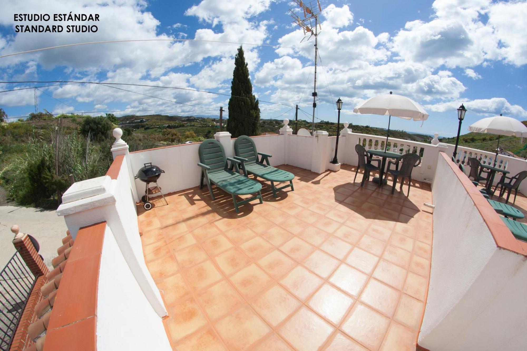 Apartamentos Rurales Santos Benajarafe Esterno foto