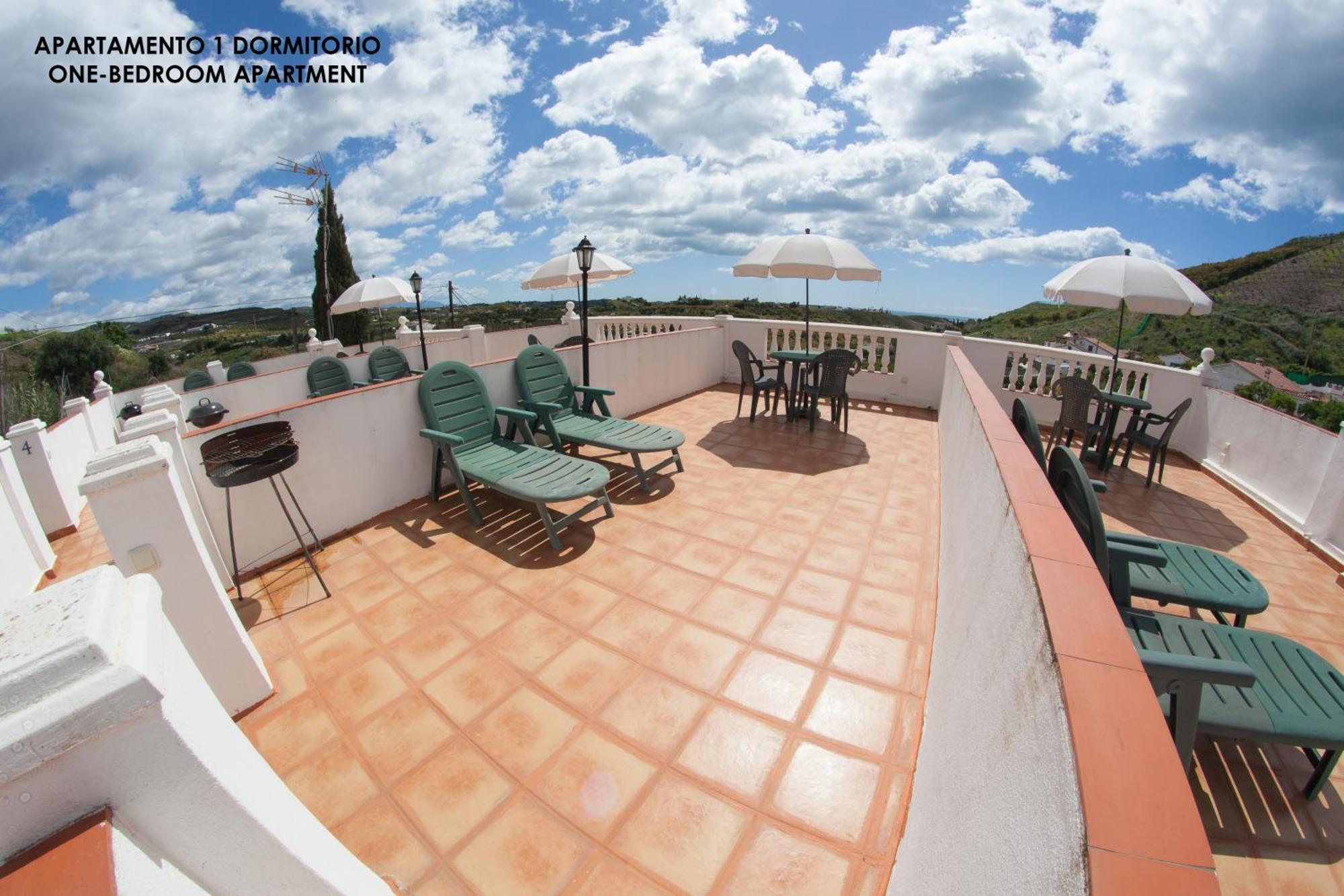 Apartamentos Rurales Santos Benajarafe Esterno foto