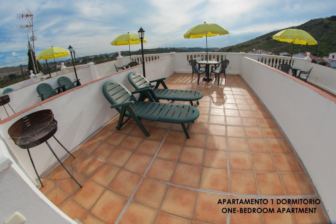 Apartamentos Rurales Santos Benajarafe Esterno foto