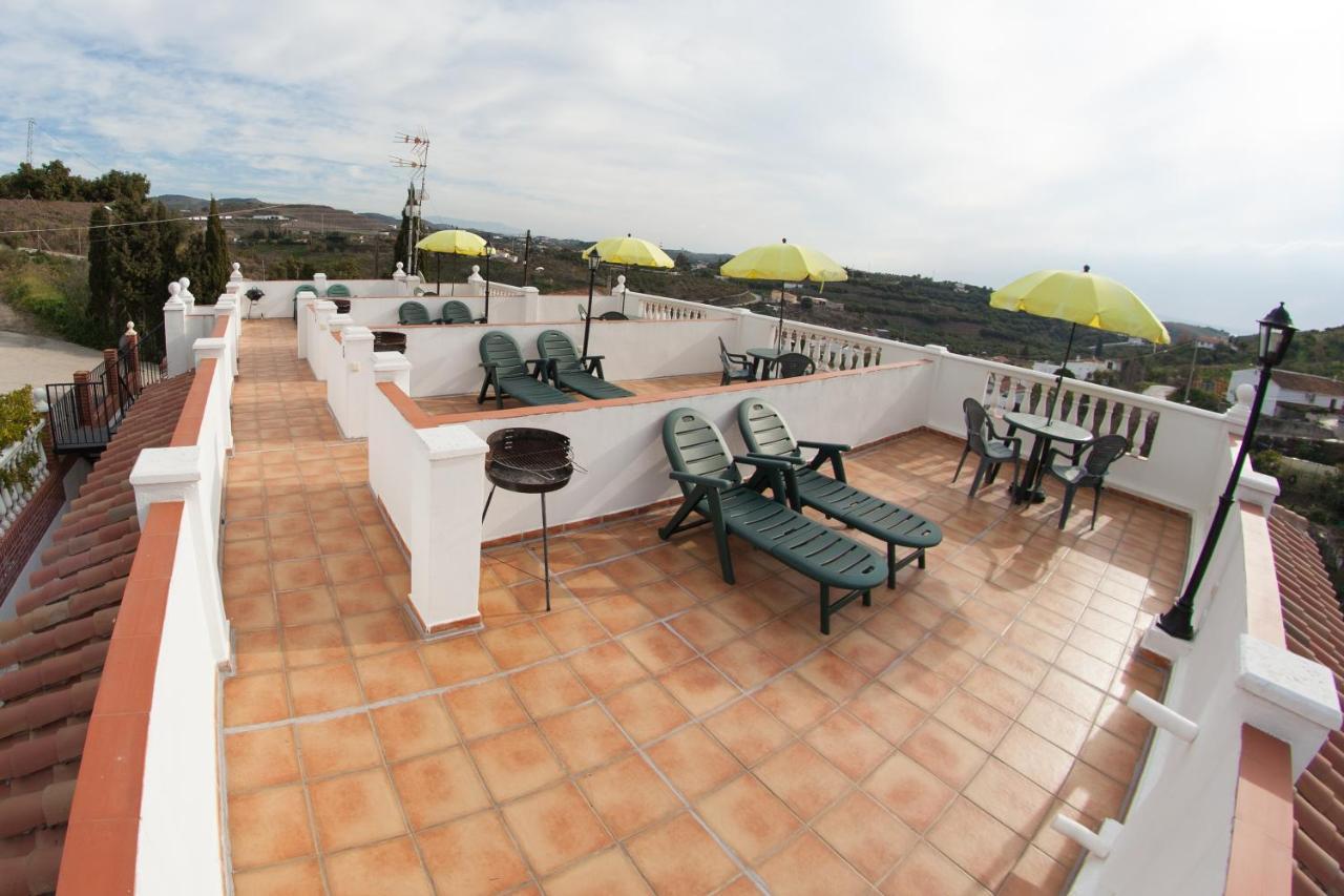 Apartamentos Rurales Santos Benajarafe Esterno foto